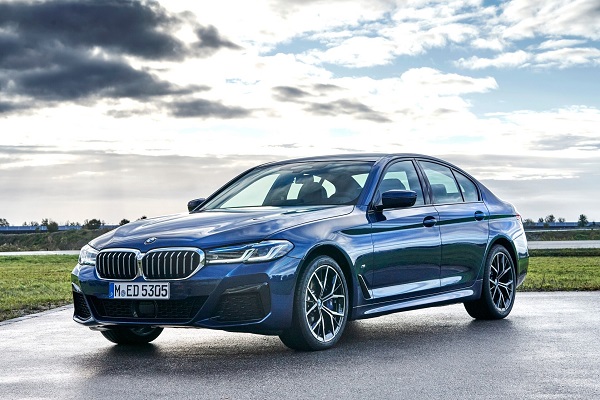 Ưu điểm và nhược điểm của xe BMW