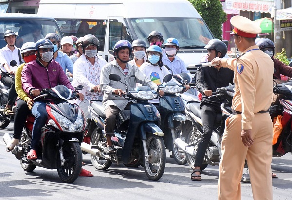 Các lưu ý quan trọng khi sử dụng xe cơ giới